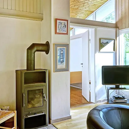 6 Person In Aakirkeby Holiday home